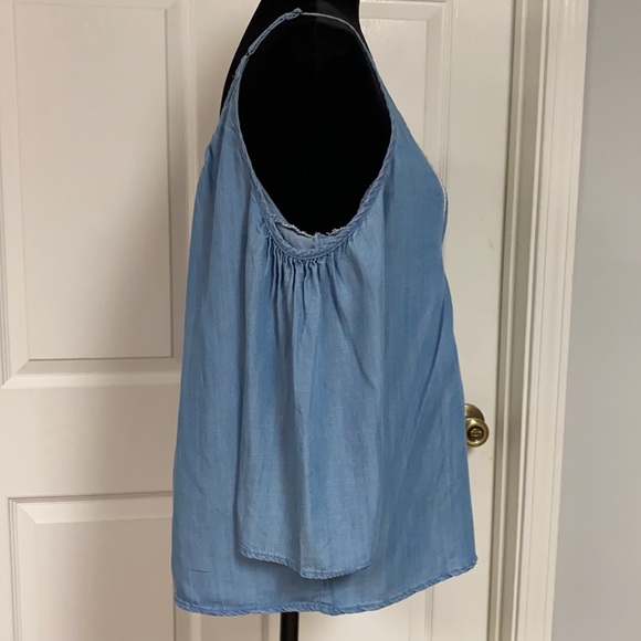 Cato Denim open shoulder 1/4 sleeves blouse-Size Medium - Picture 3 of 9